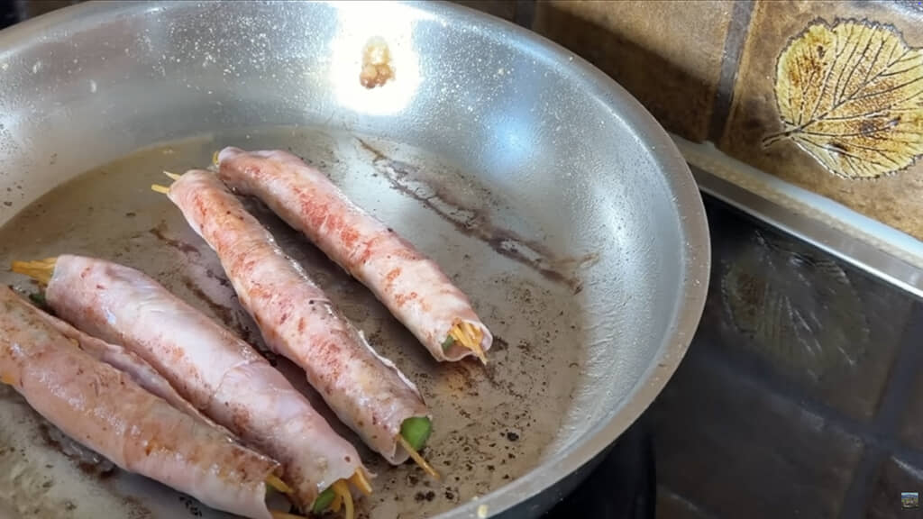 こんがり焼いたハム巻き
