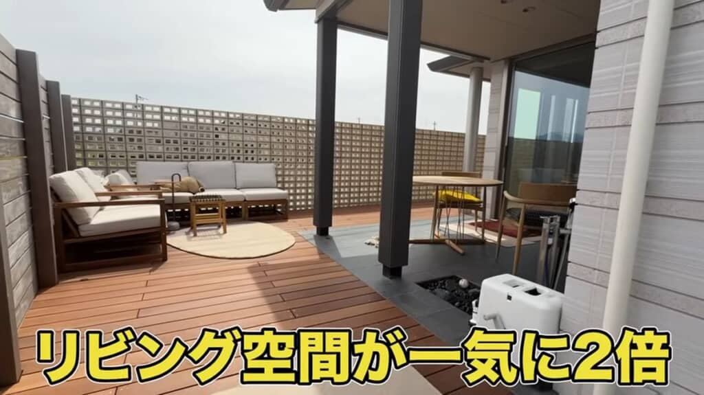 元からあったタイルデッキと高さが同じウリンデッキ