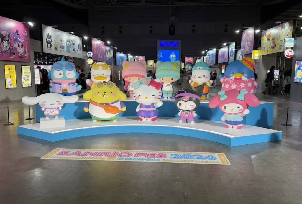 ポムポムプリンのウエストポーチも似合いすぎてるし最高