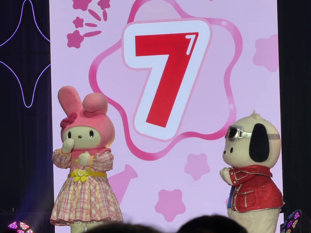 見守るポチャッコ