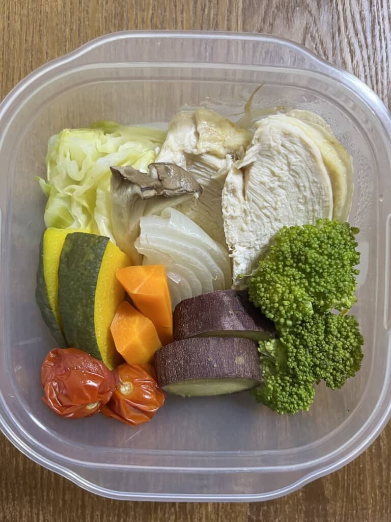 いろいろな野菜が入っていて食べ飽きなそうです