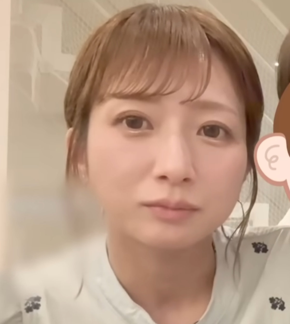 辻希美「似てる?」高校生長男の近影にネット騒然「イケメンになりすぎ」「パパ似」(1/3) | エンタメ ねとらぼ
