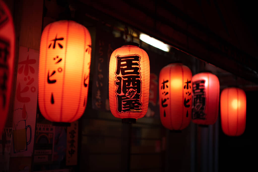居酒屋のイメージ(出典:PIXTA)