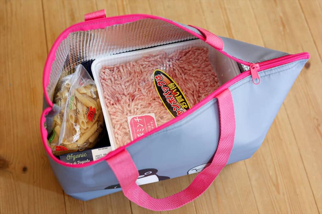 お肉の大容量パックも入る