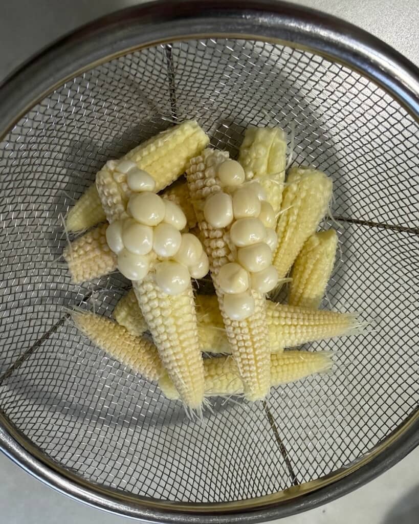 ちょっと不気味な見た目……