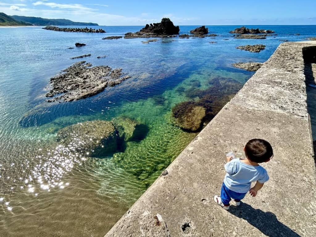海に面していた2023年の自宅前
