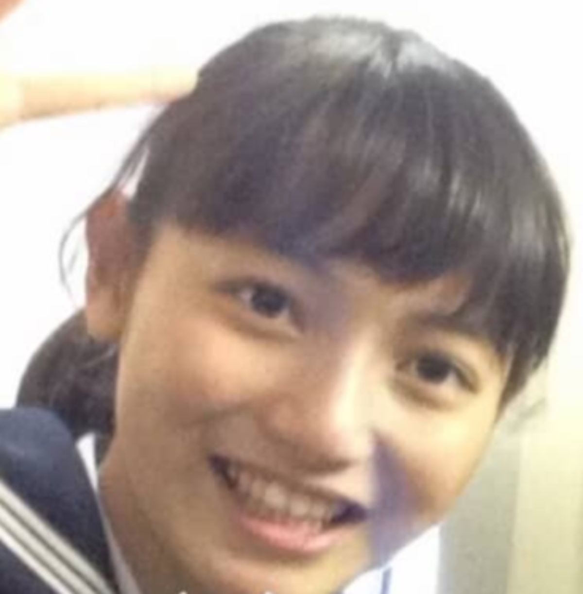 日焼けで“黒焦げ”だった女子中学生→9年後…… 現在の姿に驚がく「べっぴんさん」「ナチュラル美人」(1/3) | 美容 ねとらぼ