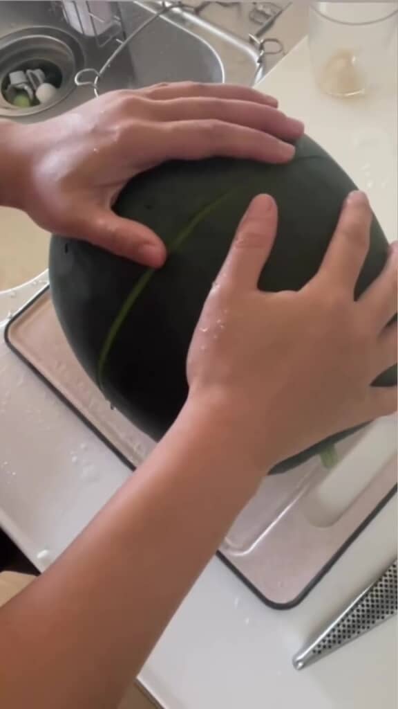 1回では割れず……