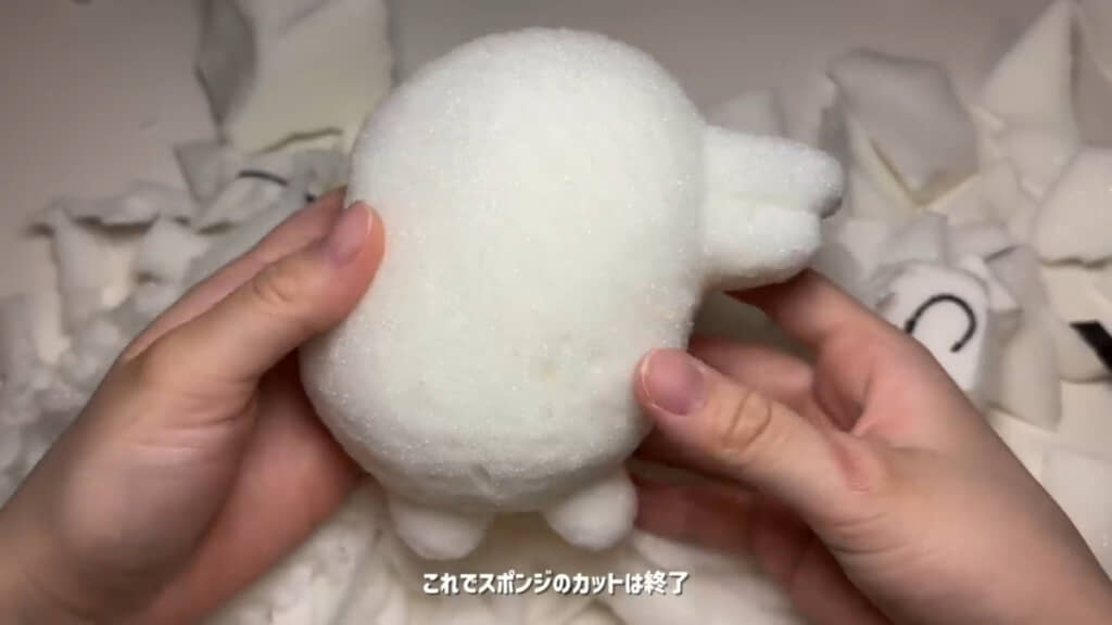 ハサミでカットして造形したとは思えないきれいさ……！