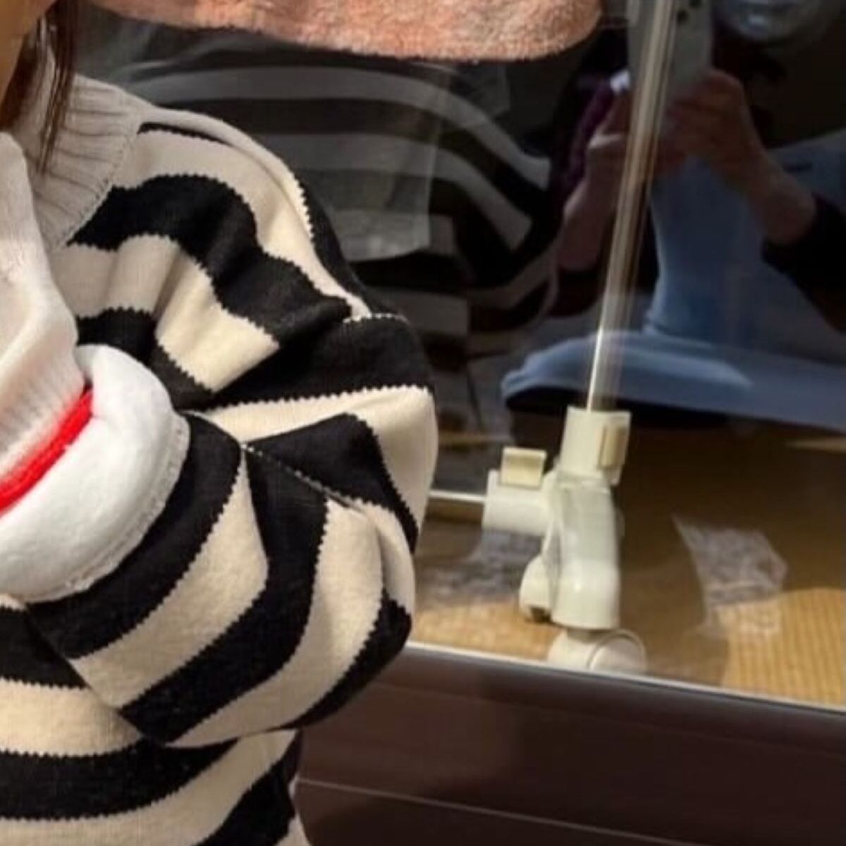 実家に娘を預けたら「今こんな感じでーす」→ばあばから送られてきた1枚に「吹き出した」「もうほんまにしんどいwwwww」(1/3) | ライフスタイル ねとらぼ
