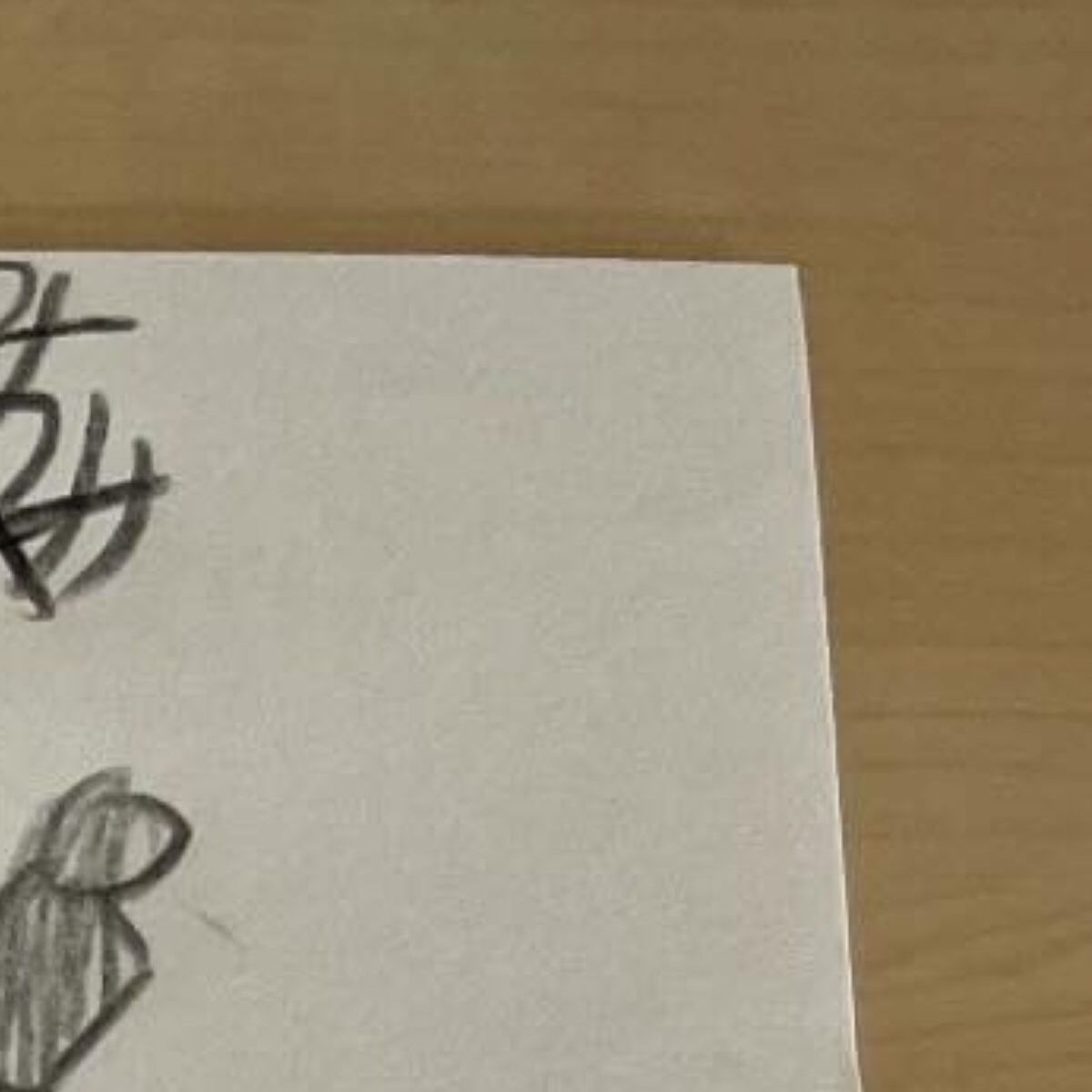 小2娘を送り出した後、“紙切れ”を発見→ママが見ると……「想定外でした」まさかの内容に「ずるいって」「一生取っておきたい」 | ライフスタイル ねとらぼ