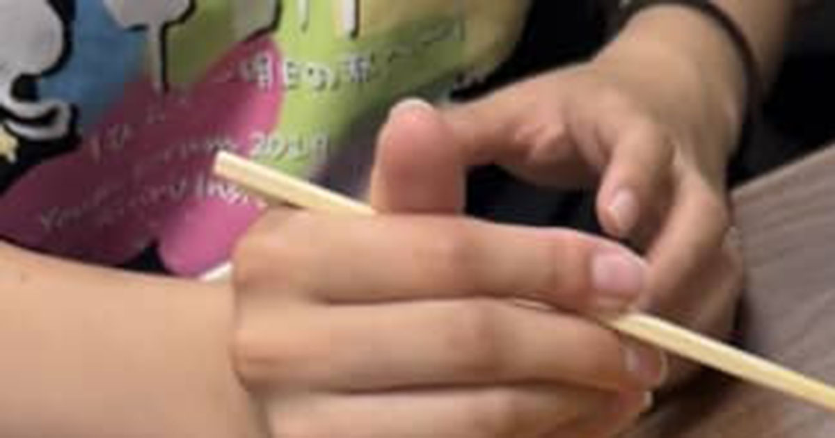 「冷やし中華はこの方式にした」→食卓を見ると……「むしろこっちが良い」　驚きの光景に「天才ですか？」「今後やります！」（1/2） | グルメ ねとらぼ