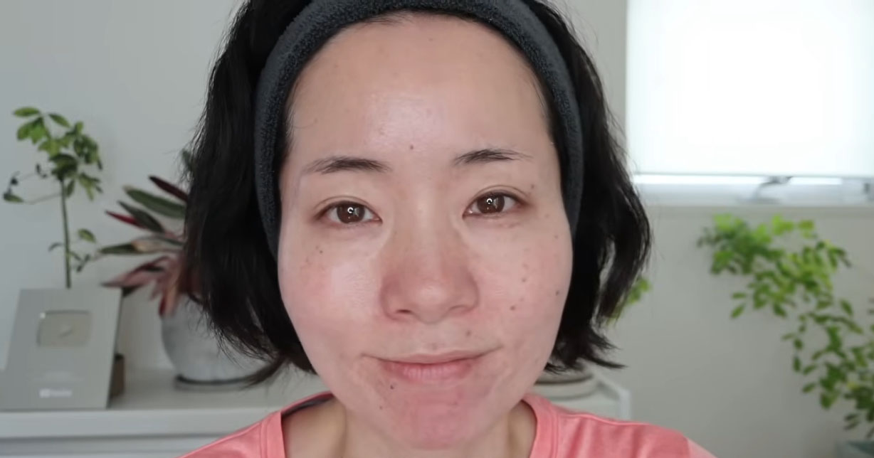 40代主婦が“たった7アイテムのみ”でメイクしたら……　予想外の仕上がりに「度肝抜かれました」「目からウロコ」（1/3） | 美容 ねとらぼ