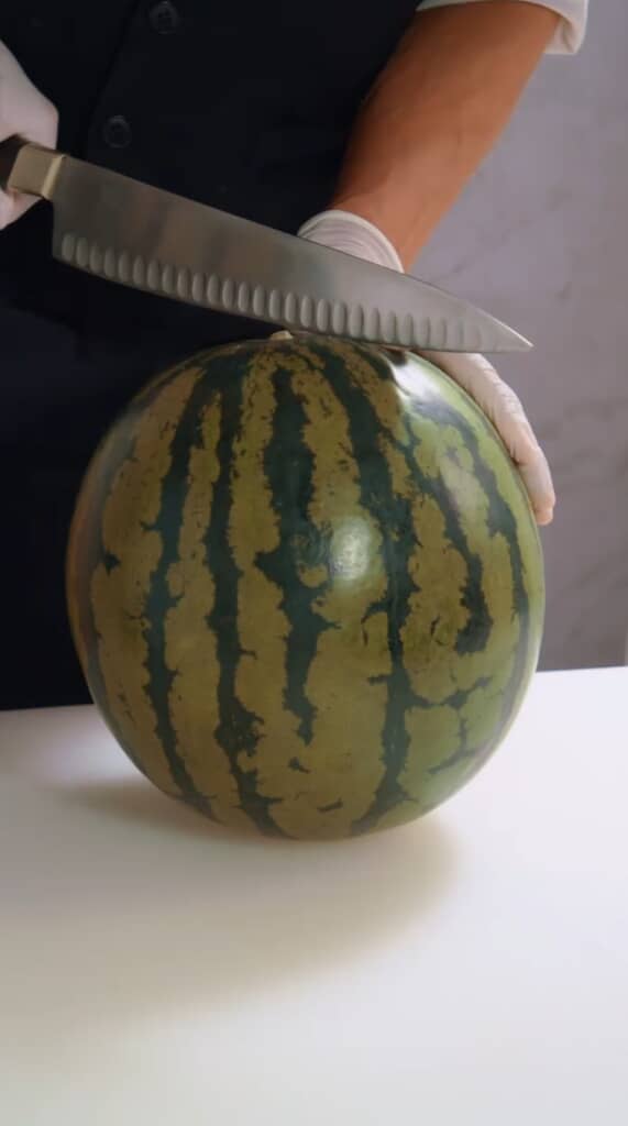 プロがスイカをカットしたら……？