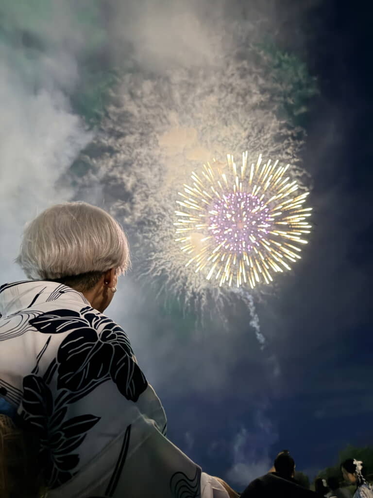 記念に残る花火の日になりますね