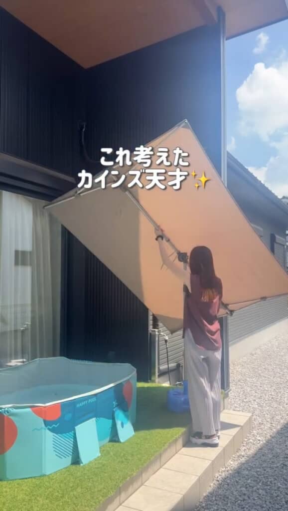 カインズのスクエア型パラソル