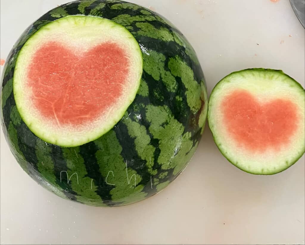スイカの断面がハート