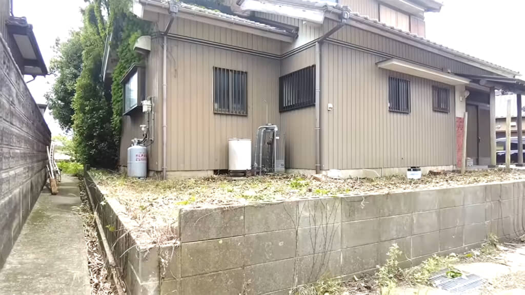 家の前もキレイに、見ているこちらも心が晴れやかになりますね