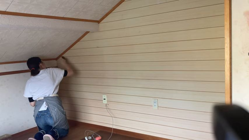 昭和な実家の屋根裏部屋をDIY → 海外風にすると…… おしゃれな空間への大変身に「かわいいー」「我が家もして欲しい」(1/3) | 住まい ねとらぼ