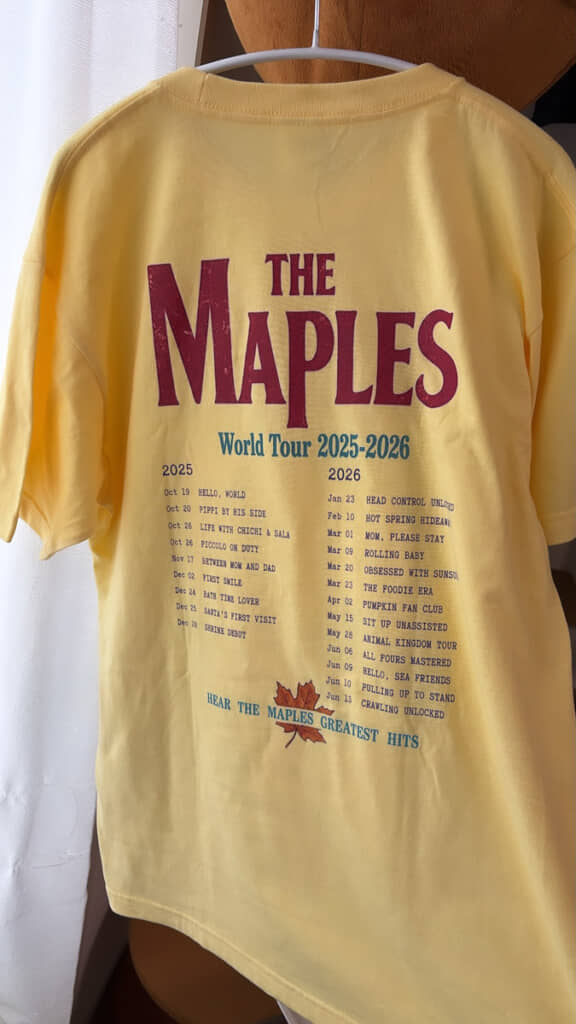 「HEAR THE MAPLES GREATEST HITS」もビートルズのオマージュ