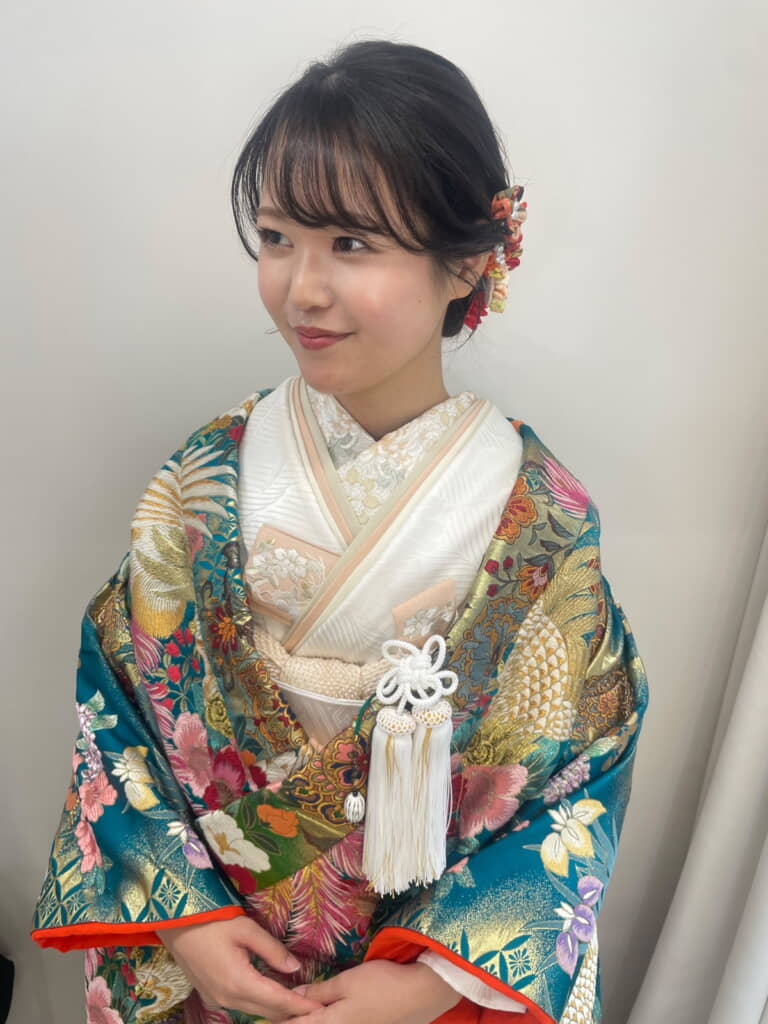 鮮やかな色打掛をまとうnappiさん