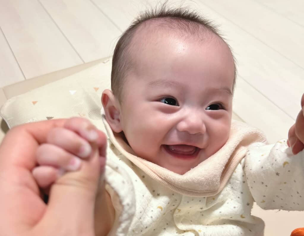 生後3カ月の赤ちゃん
