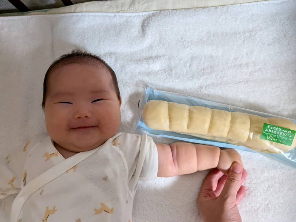 うれしそうな赤ちゃん