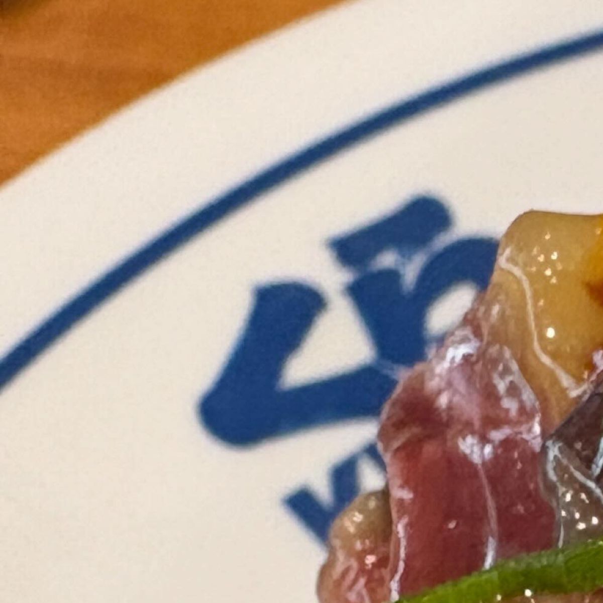 くら寿司で130円の“裏メニュー”を頼んだら……　とんでもない1皿に「やばい明日いく」「これ10貫ぐらい食べたい」 | ライフスタイル ねとらぼ