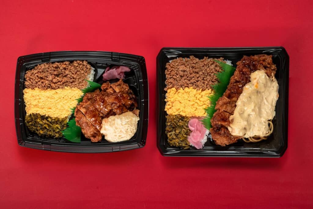 3色そぼろ&チキン南蛮弁当