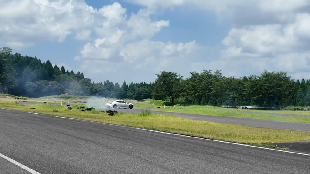 ハチロクでもドリフト！