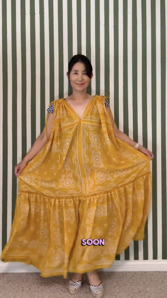 涼しげなバンダナドレスの出来上がり