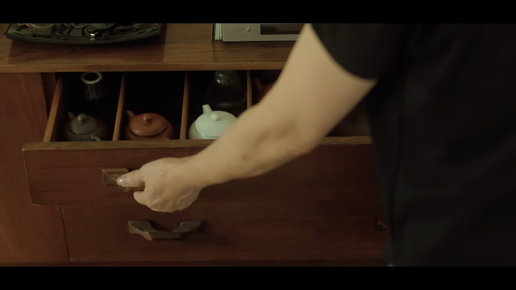 レトロな家具も収納に活用