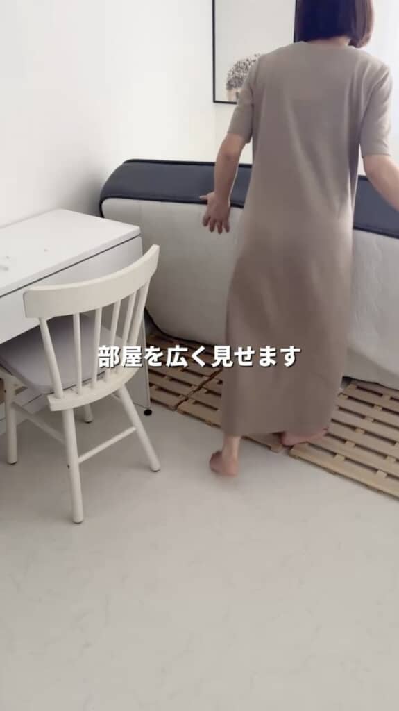 ベッドフレームは使わず、部屋を広く見せます