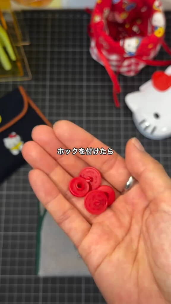 セリアの樹脂ホックを取り付けたら……