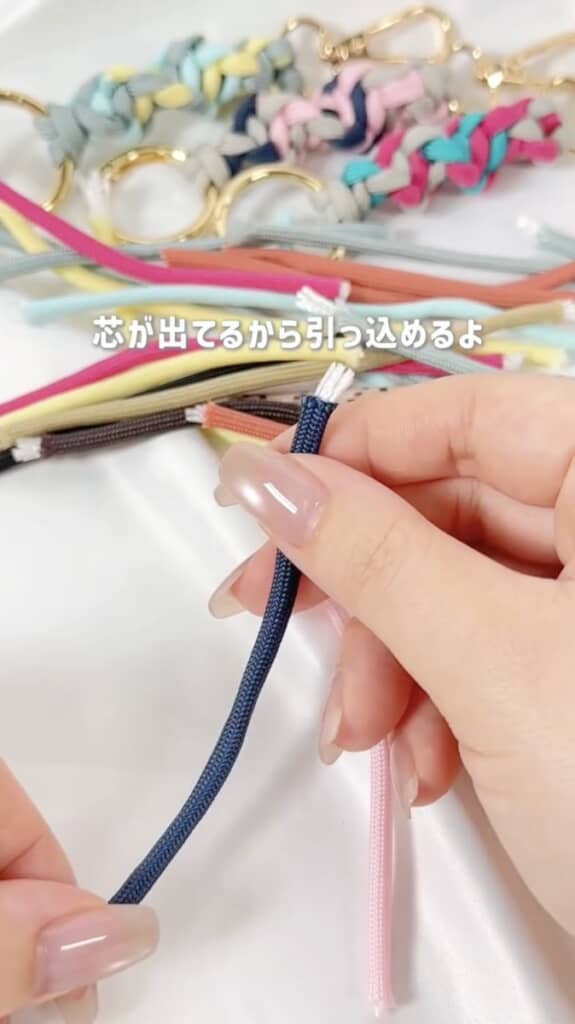芯は中に戻しておきます