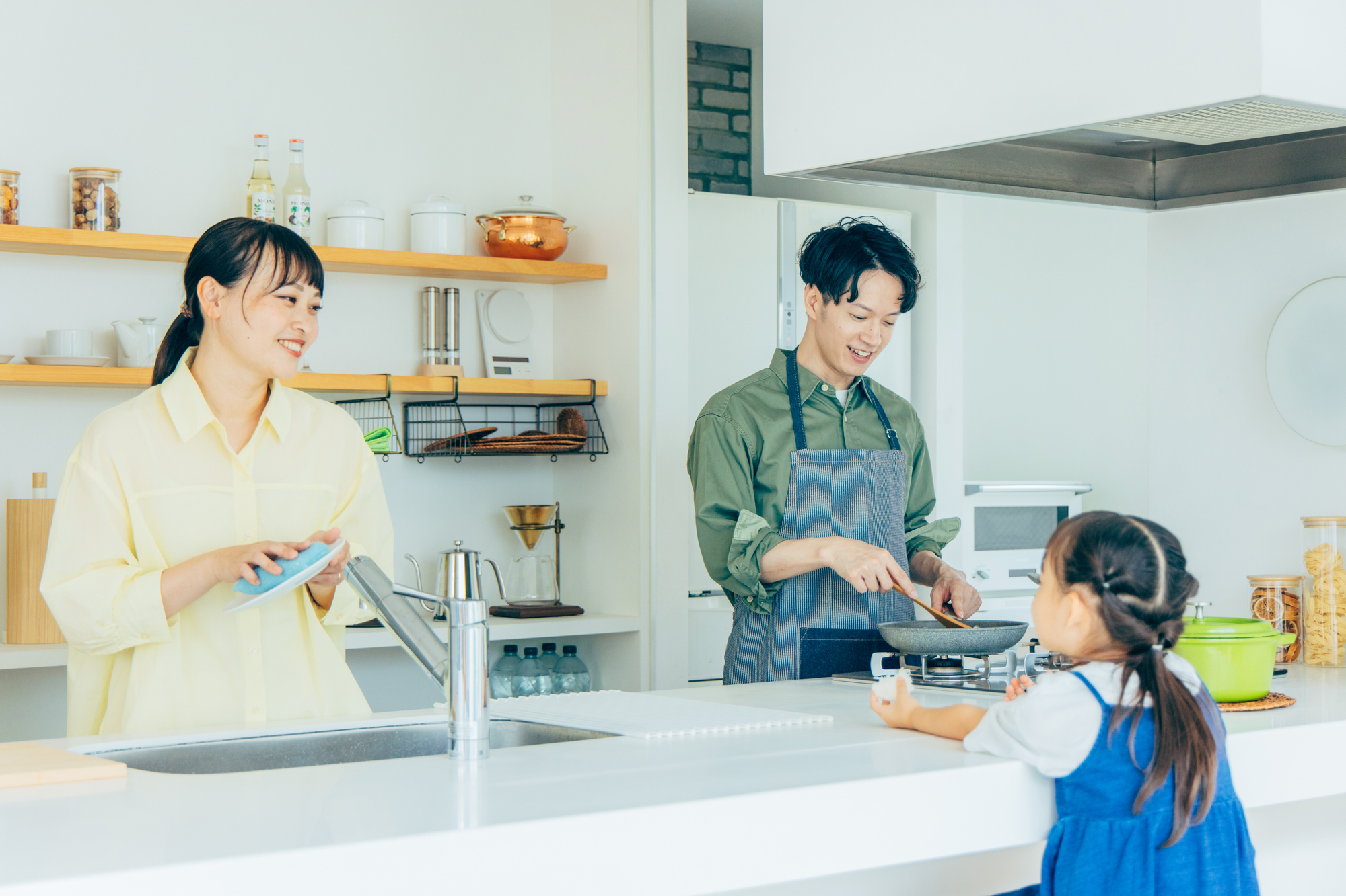 「カッターの刃が良く切れてビックリ」　“スヌーピーのぶんぶんチョッパー”に高評価の声！「玉ねぎのみじん切りが本当に楽」「時短になって助かりました」（1/2） | ライフ ねとらぼリサーチ
