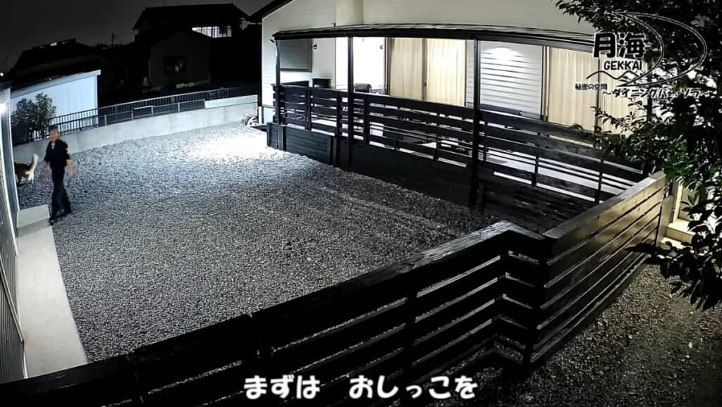 まずは、おしっこ
