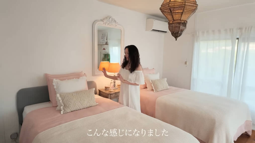 ピンク系で揃えたピンクルーム