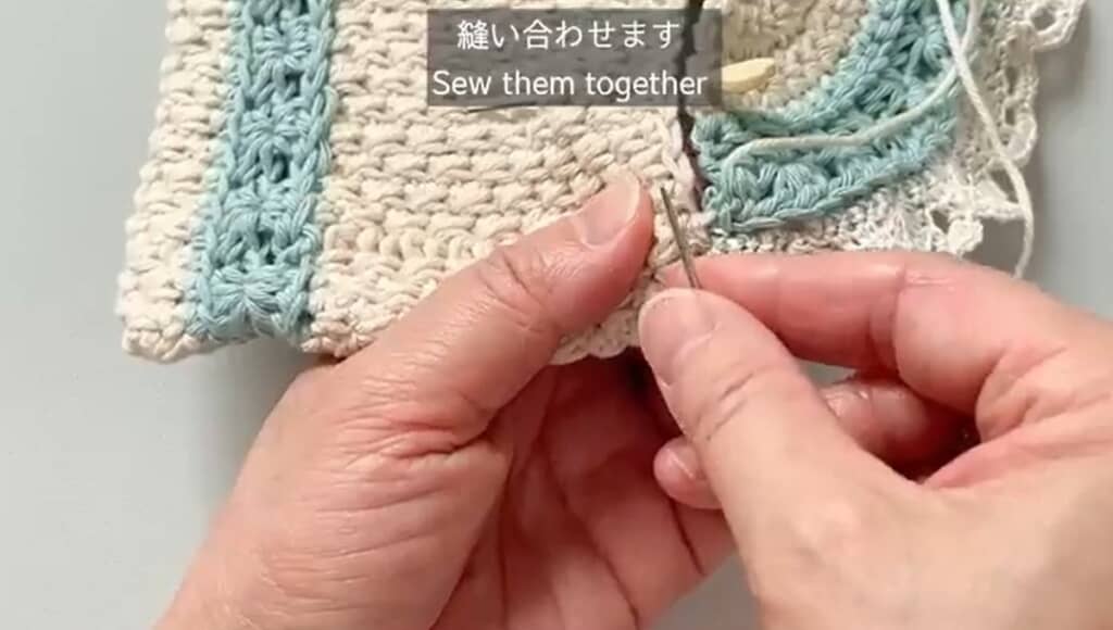 本体とフラップを縫い合わせます