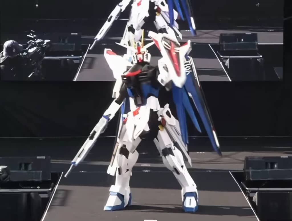 コスサミ会場にフリーダム降臨