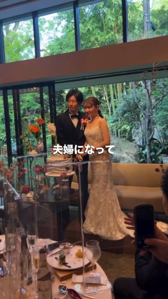 結婚式での2人