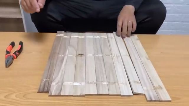 スノコから取れたシャッターの板