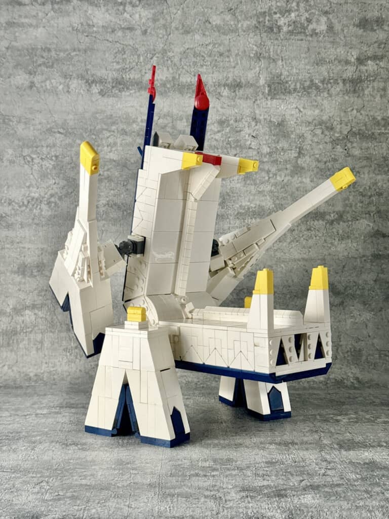 LEGOブロックで再現したブリジュラスを後ろ側から撮った写真