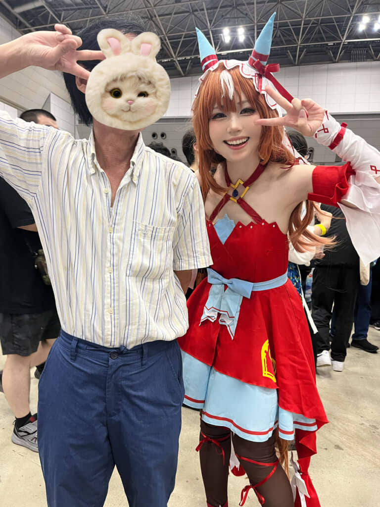 ウマ娘とツーショットで写る男性の正体は……