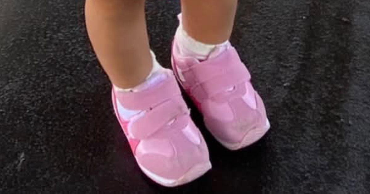 「娘のこれが着たいを尊重した結果」→まさかの姿に「電車で見かけたらニヤニヤしちゃいます」「娘ちゃんなりの正装ですよ」(1/2) | 育児 ねとらぼ