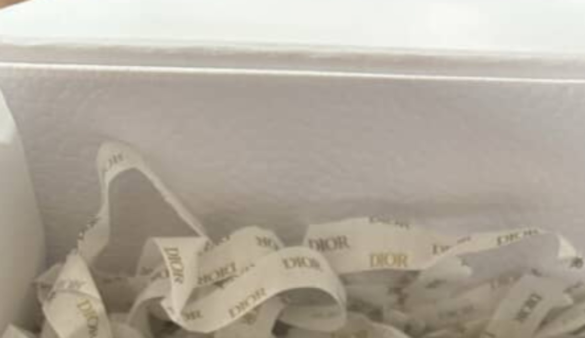 義実家に息子を預けた嫁→義母から渡された箱を開けると…… まさかの中身に「その義母いただいてもいいですか?!」「羨ましすぎます」(1/3) | ライフスタイル ねとらぼ