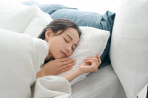 枕 睡眠