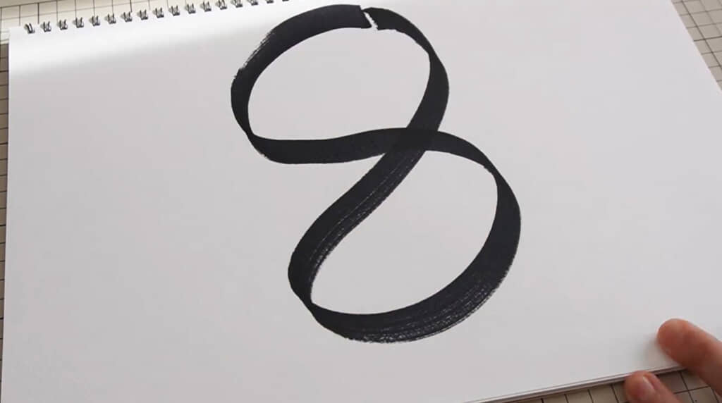 巨大な「8」で全てを覆い隠せば解決!?