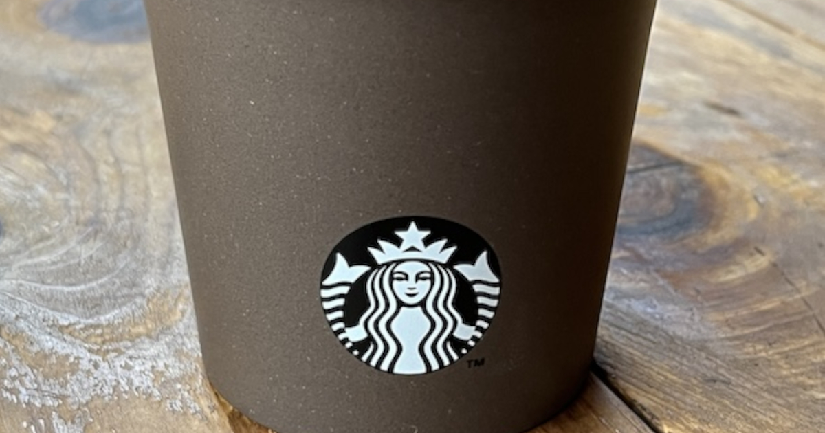 コーヒーカップデザイン！　【スタバ】の1900円「スマホスタンド＆小物入れ」を本音レビュー（1/2） | スマホアクセサリー Fav-Log by ITmedia