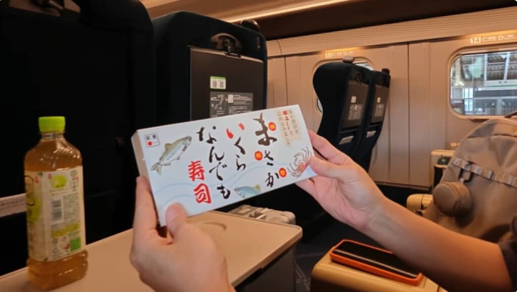 徳井さんが購入した駅弁「まさかいくらなんでも寿司」